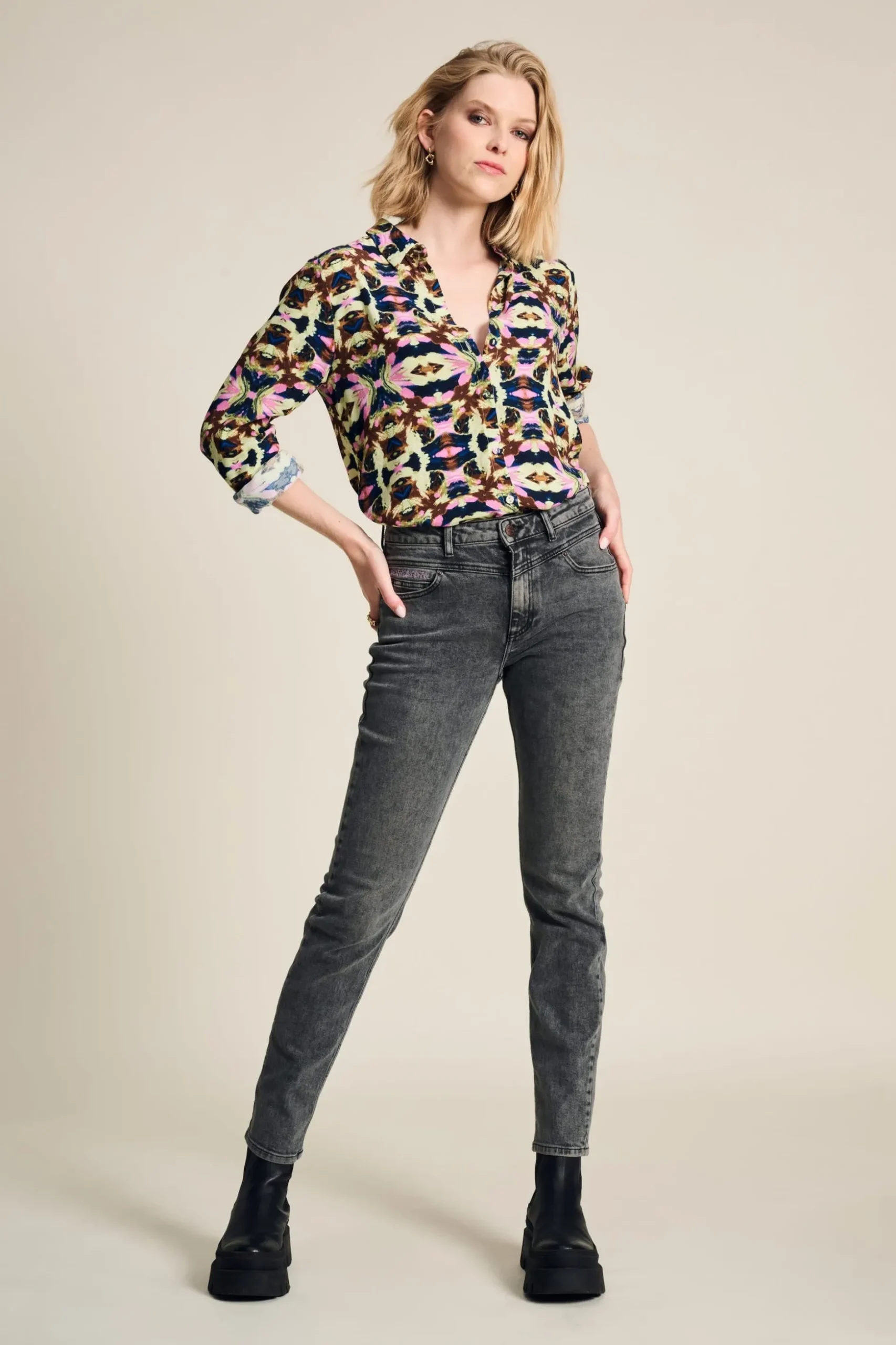 BLOUSE Mila Butterfly Sky