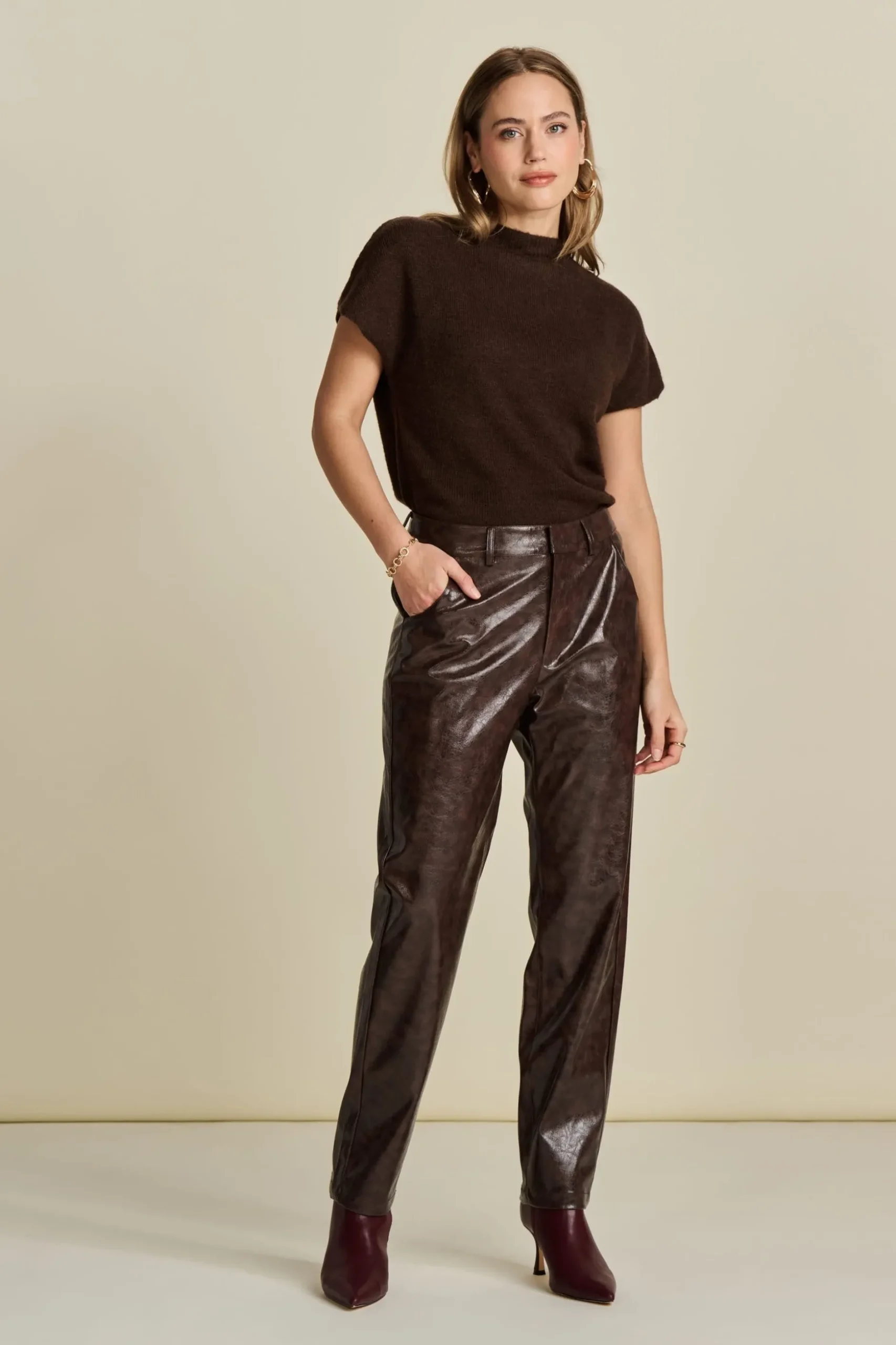 BROEK Faux Leather Brown