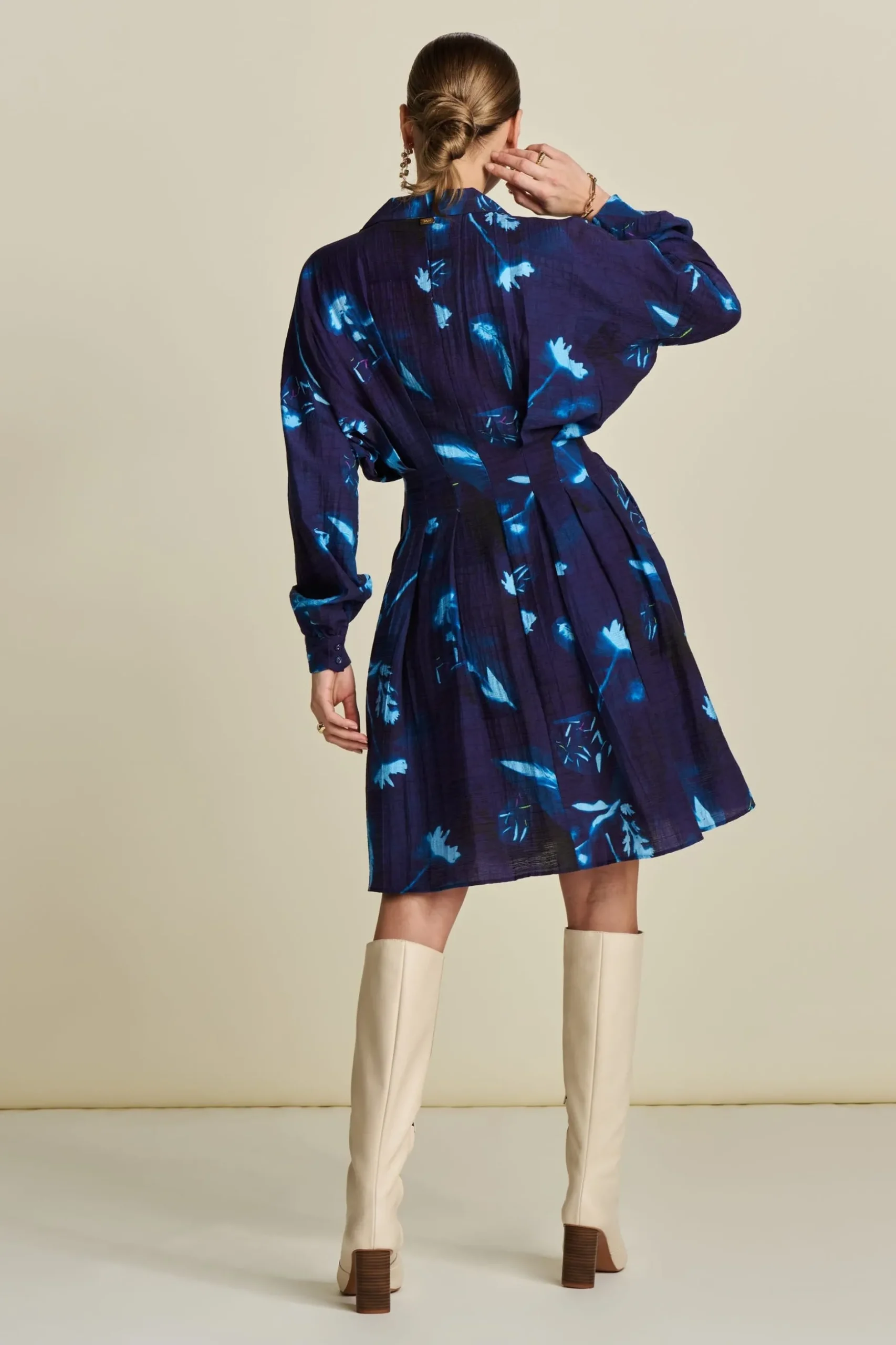 JURK Feathers And Floral